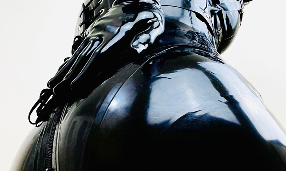 Manchester Mistress Facesitting & Control, The Power in Stillness Blog Image